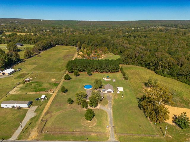 13 Brown Road, Vilonia, AR 72173