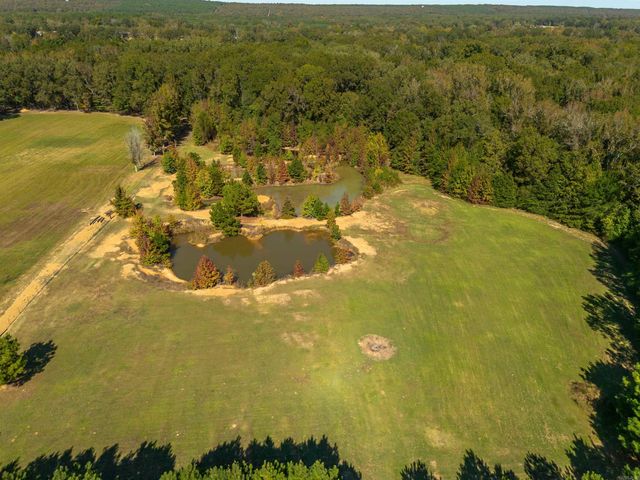 13 Brown Road, Vilonia, AR 72173