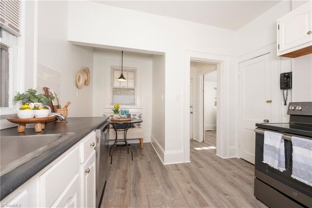 1720 Elizabeth Avenue, Winston-salem, NC 27103