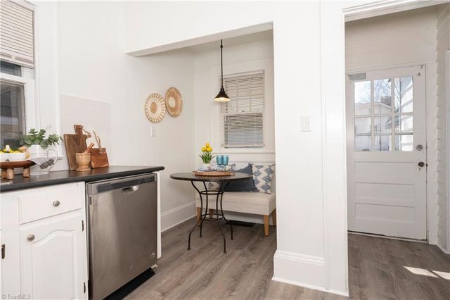 1720 Elizabeth Avenue, Winston-salem, NC 27103