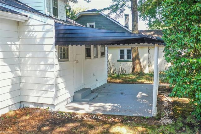 1720 Elizabeth Avenue, Winston-salem, NC 27103