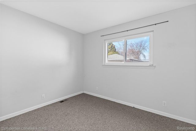 12253 Marla Drive, Warren, MI 48088