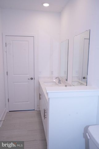 161 LEONA STEWART LN, Pennington, NJ 08534