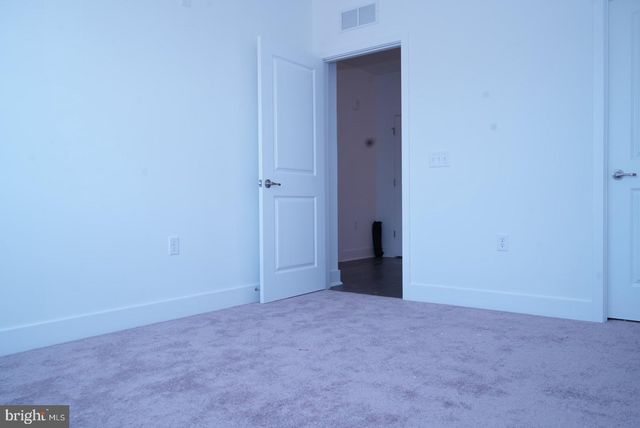 161 LEONA STEWART LN, Pennington, NJ 08534