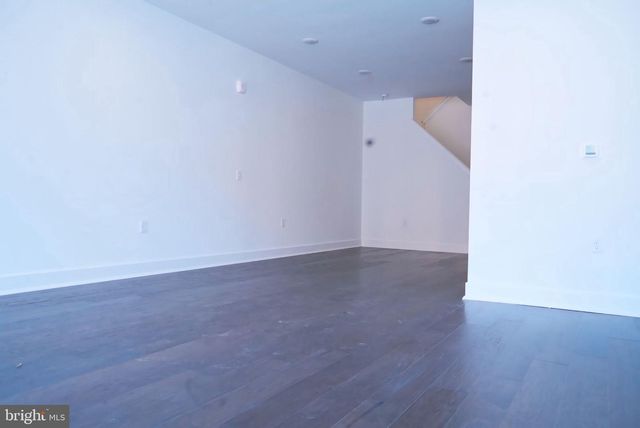 161 LEONA STEWART LN, Pennington, NJ 08534