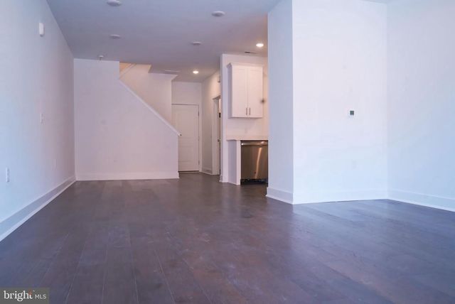 161 LEONA STEWART LN, Pennington, NJ 08534