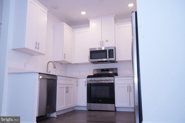 161 LEONA STEWART LN, Pennington, NJ 08534