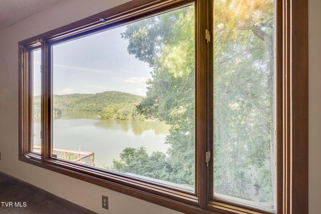 1450 East Shipley Ferry Road, Kingsport, TN 37663