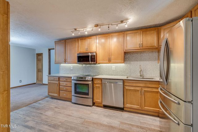 1450 East Shipley Ferry Road, Kingsport, TN 37663