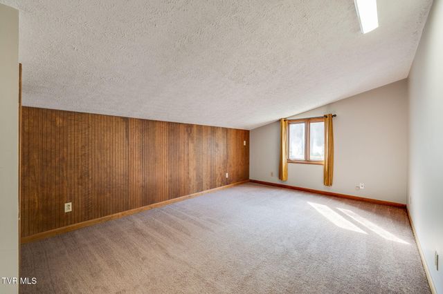 1450 East Shipley Ferry Road, Kingsport, TN 37663