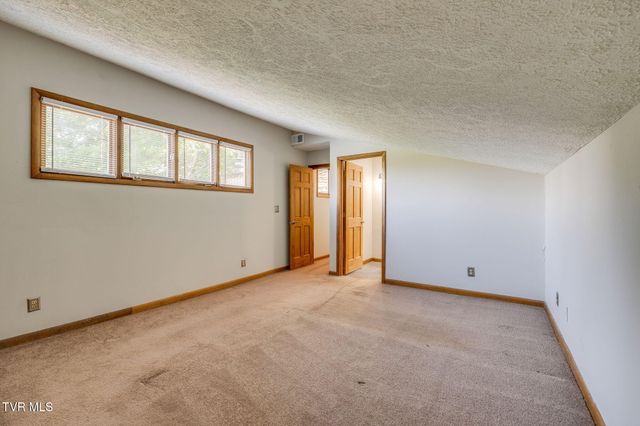 1450 East Shipley Ferry Road, Kingsport, TN 37663