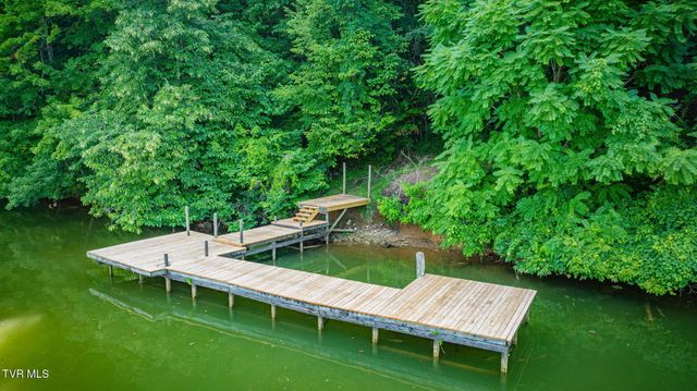 1450 East Shipley Ferry Road, Kingsport, TN 37663