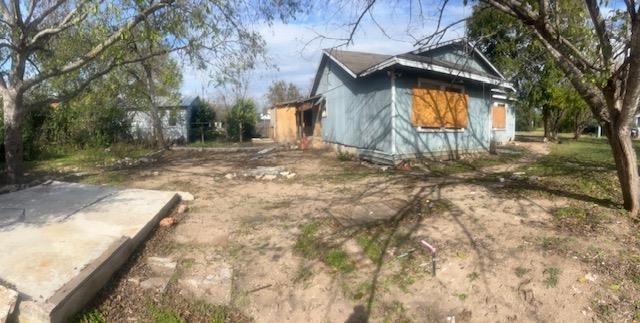 904 S Pierce ST, Burnet, TX 78611