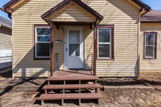 1917 S 11TH Street, Council Bluffs, IA 51501