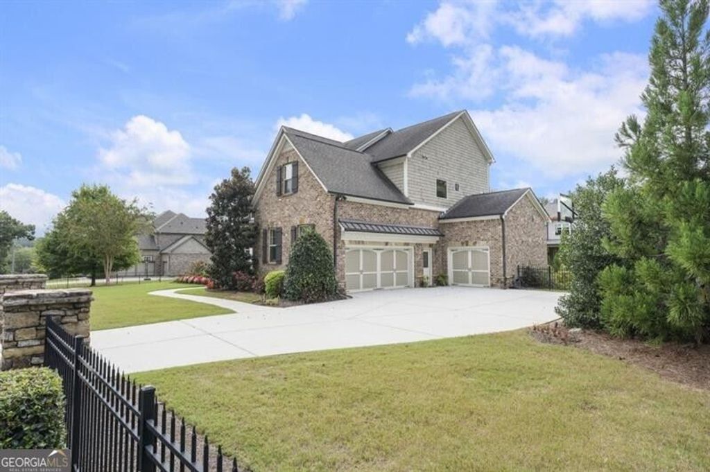 621 Mabry Road, Sandy Springs, GA 30328 — photo 3