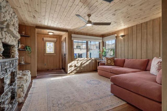 117 Tujunga Avenue, Oxnard, CA 93035