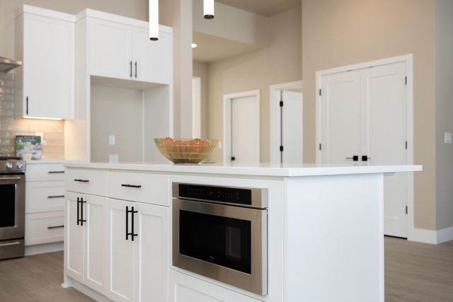 61189 SE Wagyu Drive, Bend, OR 97702