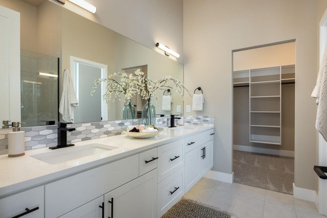 61189 SE Wagyu Drive, Bend, OR 97702