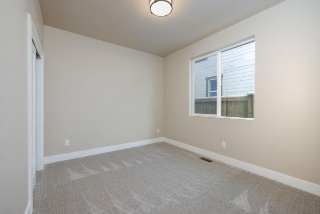 61189 SE Wagyu Drive, Bend, OR 97702