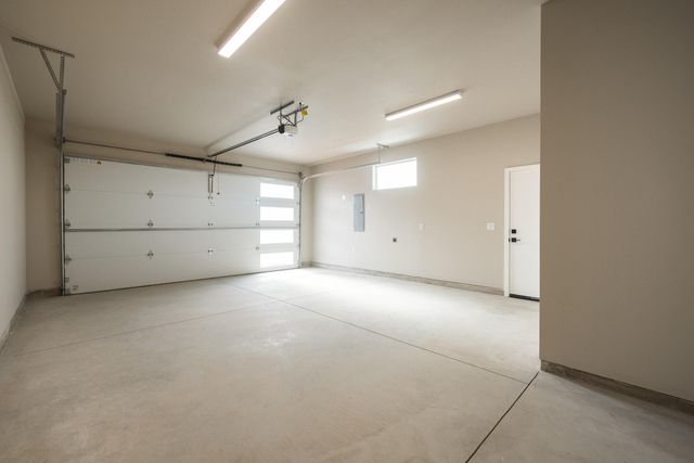 61189 SE Wagyu Drive, Bend, OR 97702