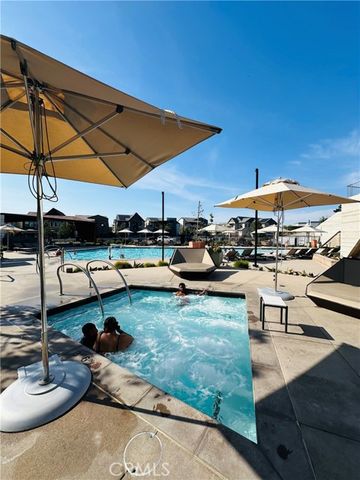 271 Tank, Irvine, CA 92618