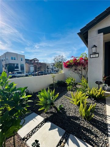 271 Tank, Irvine, CA 92618