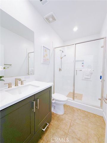 271 Tank, Irvine, CA 92618