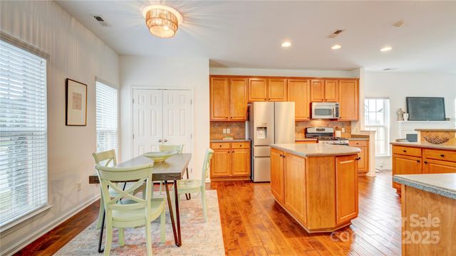 8017 Bridgegate Drive, Huntersville, NC 28078