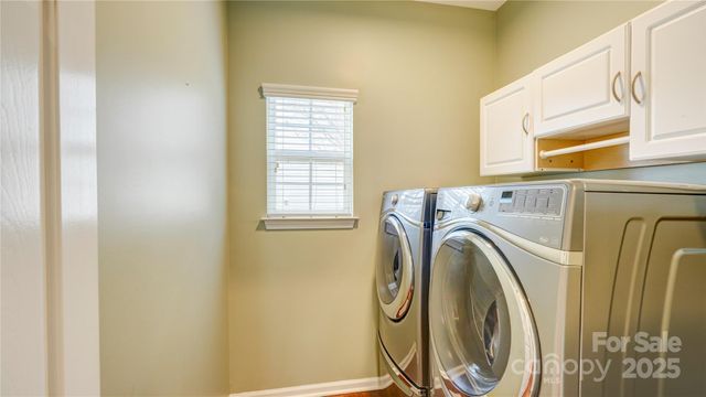 8017 Bridgegate Drive, Huntersville, NC 28078