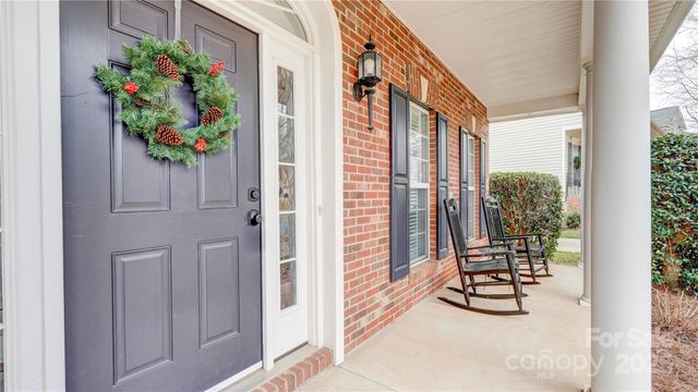 8017 Bridgegate Drive, Huntersville, NC 28078