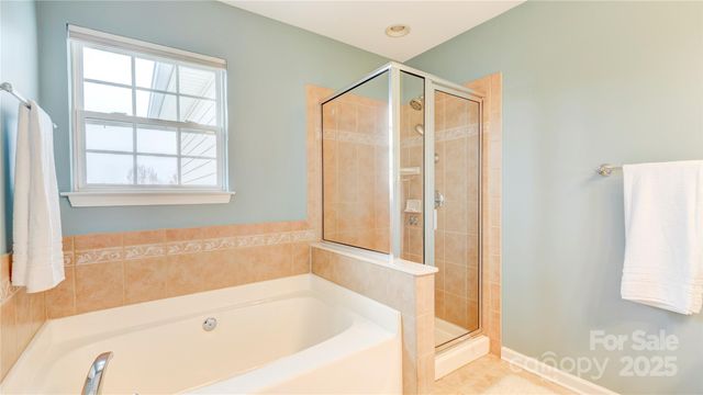 8017 Bridgegate Drive, Huntersville, NC 28078