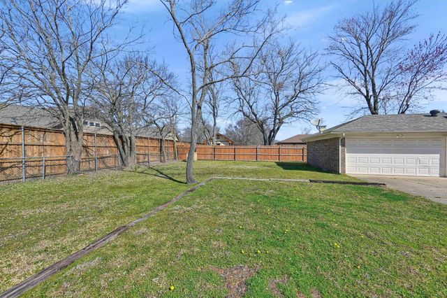 2924 Mimosa Drive, Sherman, TX 75092
