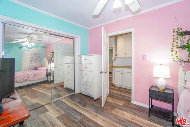 2614 Manhattan Beach Boulevard, Redondo Beach, CA 90278