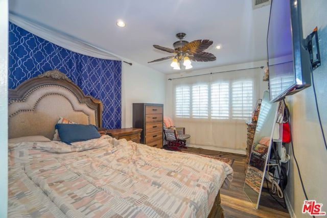 2614 Manhattan Beach Boulevard, Redondo Beach, CA 90278