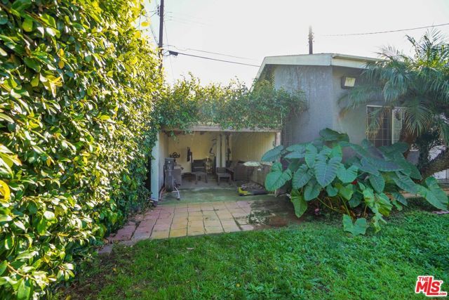 2614 Manhattan Beach Boulevard, Redondo Beach, CA 90278