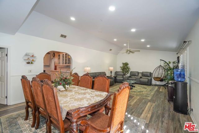 2614 Manhattan Beach Boulevard, Redondo Beach, CA 90278