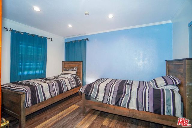 2614 Manhattan Beach Boulevard, Redondo Beach, CA 90278