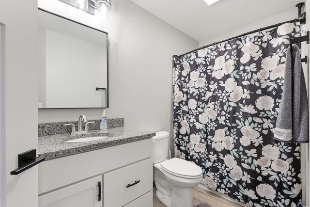 3677 BLACKPOWDER RD, Rapid City, SD 57703