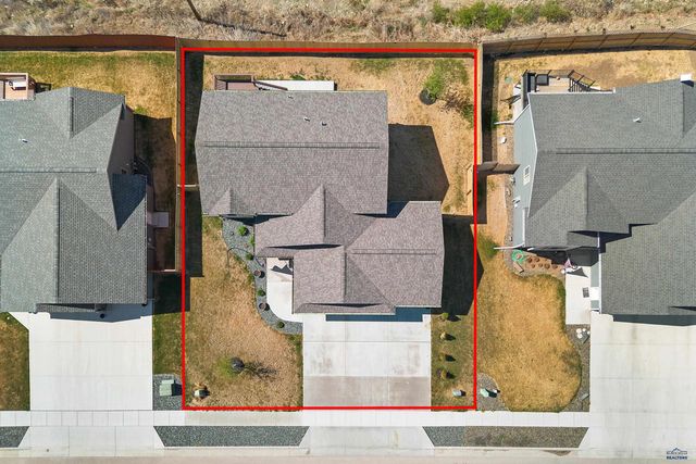 3677 BLACKPOWDER RD, Rapid City, SD 57703