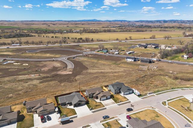 3677 BLACKPOWDER RD, Rapid City, SD 57703