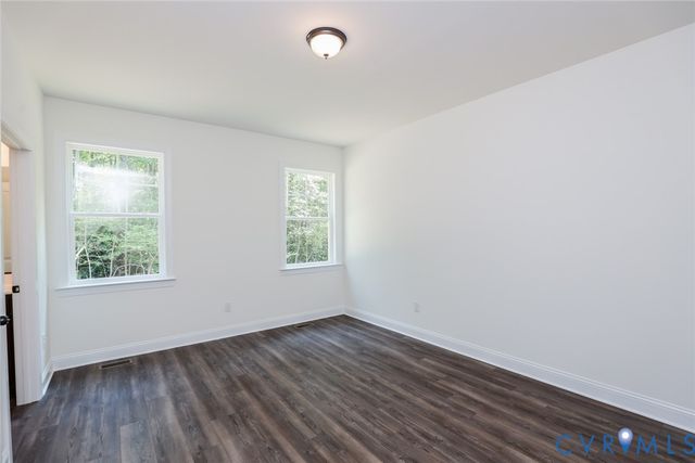 4660 McGhee House Rd, Mechanicsville, VA 23111