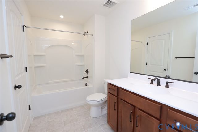 4660 McGhee House Rd, Mechanicsville, VA 23111