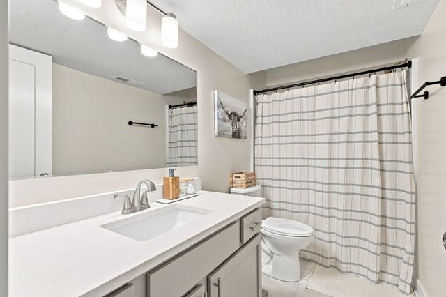 1812 Roebling Road, Adel, IA 50003