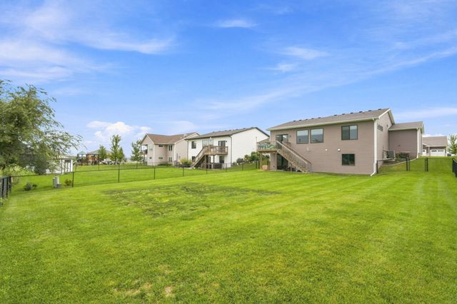 1812 Roebling Road, Adel, IA 50003