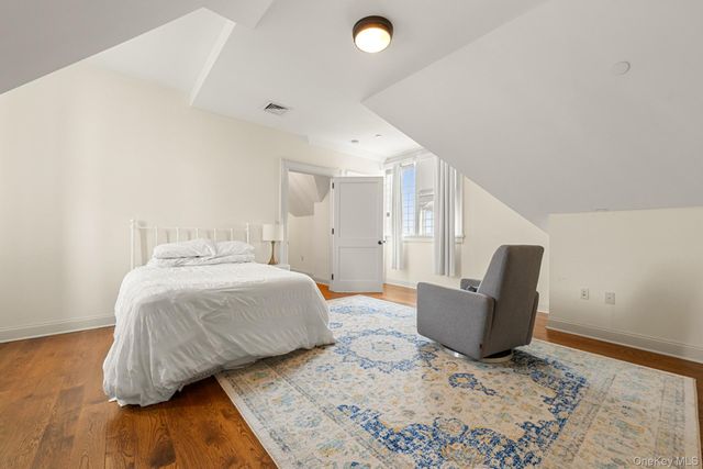 5041 Goodridge Avenue, Bronx, NY 10471