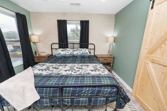 226 Woodview Ave, Spartanburg, SC 29306