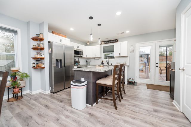 226 Woodview Ave, Spartanburg, SC 29306