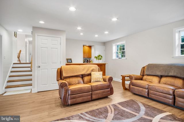 306 E ELMWOOD AVE, Mechanicsburg, PA 17055