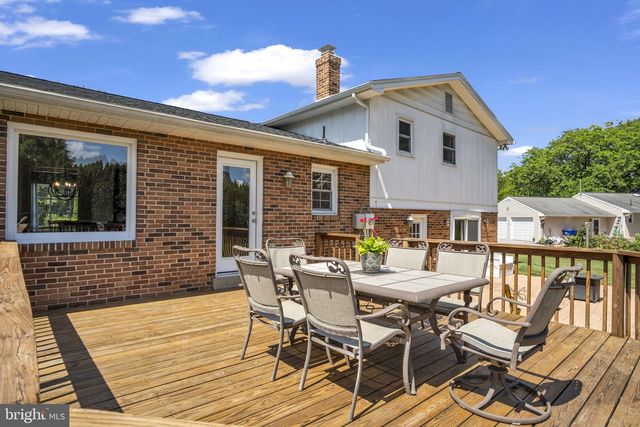 306 E ELMWOOD AVE, Mechanicsburg, PA 17055