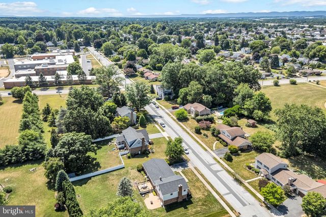 306 E ELMWOOD AVE, Mechanicsburg, PA 17055